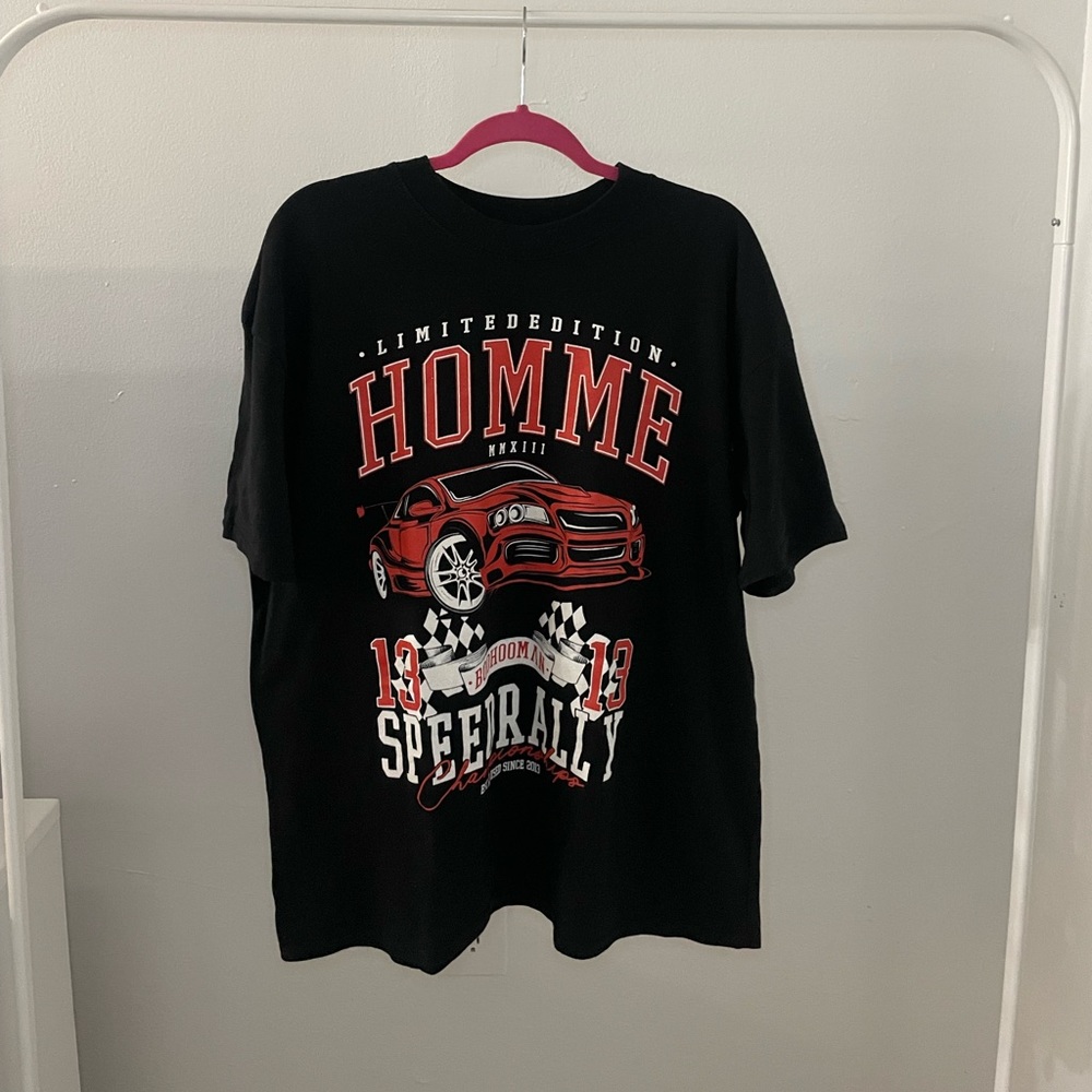 Man’s oversized black shirt